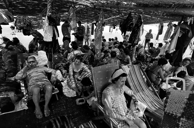 ITALY. Rome. 1964
Ostia beach.