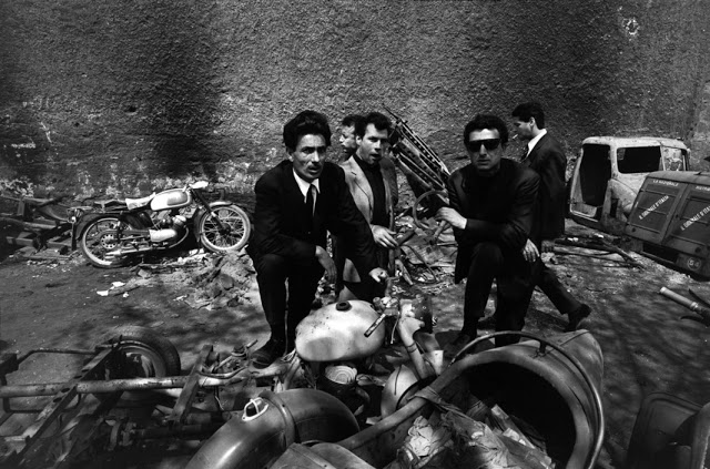 New book by Bruno BARBEY "The Italians", Editions la Martiniere, France 2002 and Abrams, USA, 2002. Text by Tahar BEN JELLOUN. Exhibition opening in Paris, March 12th 2002. A portrait of a nation shot in the 1960ies. Initially produced , but not publised , as a follow up to "The Americans" by Robert FRANK and "The Germans" by Rene BURRI. 40 years later these images have become emblematic of a decade, of a country and of its people. ITALY 1966 Rome. Suburbs.